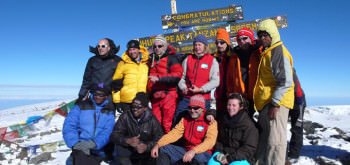 Foto di gruppo a Uhuru-Peak